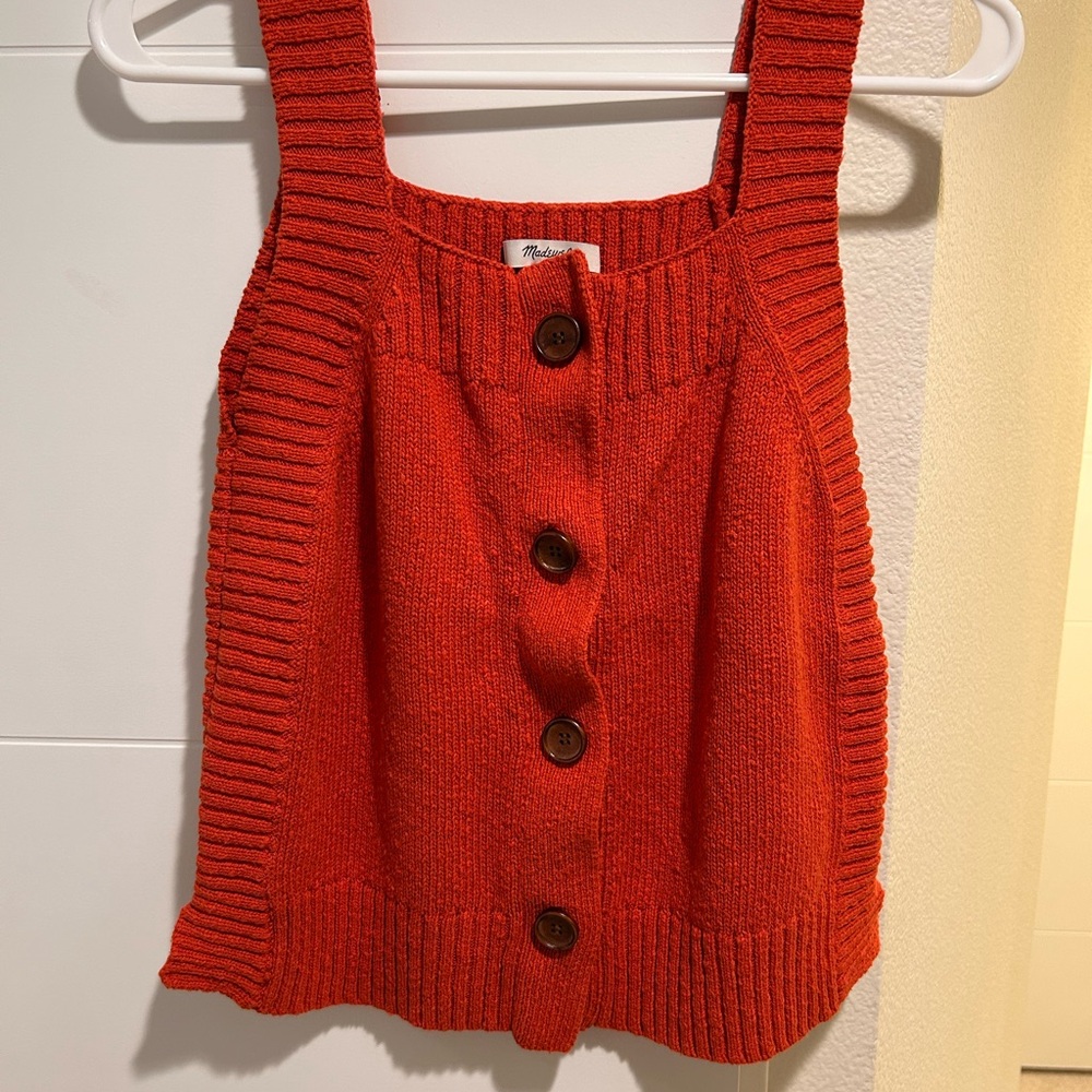 Madewell Rowe Orange Buttoned Sweater
(B5)